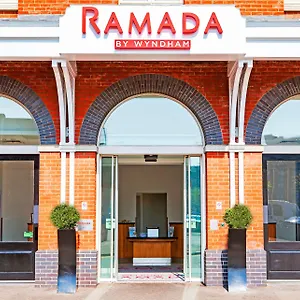Ramada By Wyndham Hotel Belfast