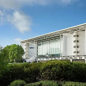 Hilton London Heathrow Airport Hotel Hillingdon