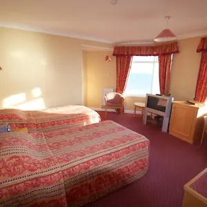 Expanse Hotel South Cave